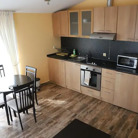 Raya شقة فندقية