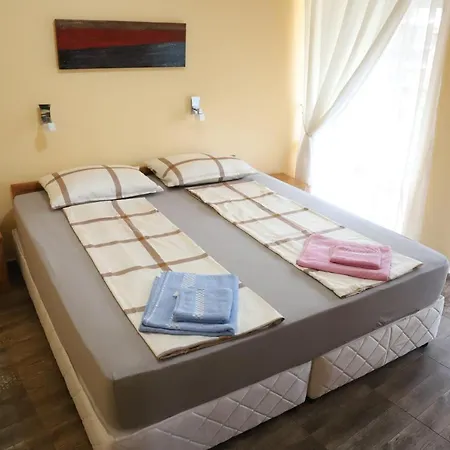 Raya Sozopol