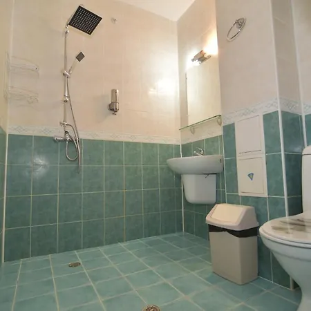 Raya Hotel apartamentowy