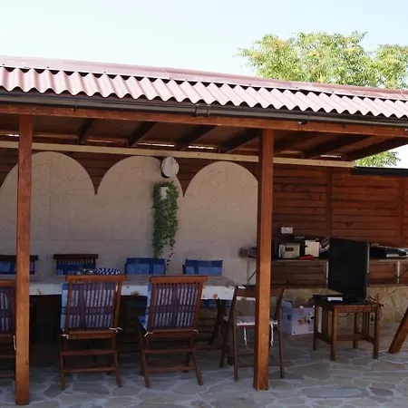 Raya Sozopol